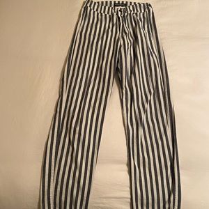 Bandy Melville stripped pants